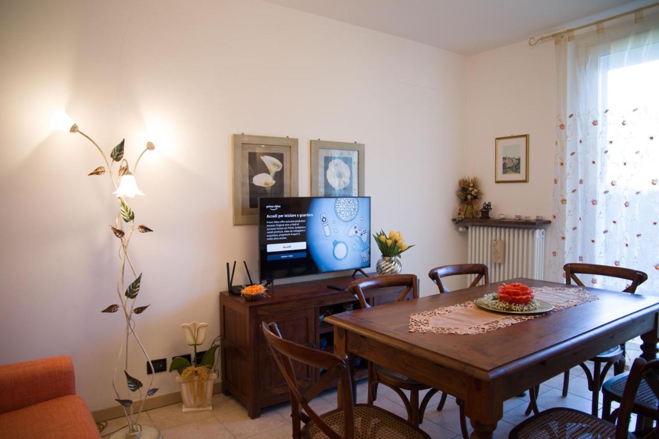 Appartamento Con Giardino E Parcheggio Privato Белладжо Экстерьер фото